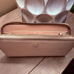 Tory Burch Light Pink Leather Wallet